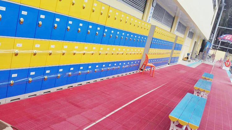 奧龍堡游泳館防水塑料更衣柜